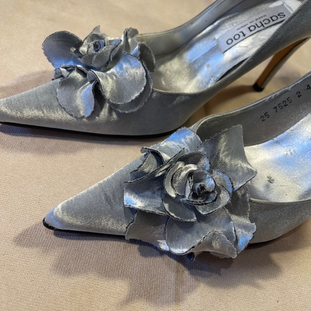 Sacha Too Silver Women's Heels with Floral Accent - Picture 4 of 9